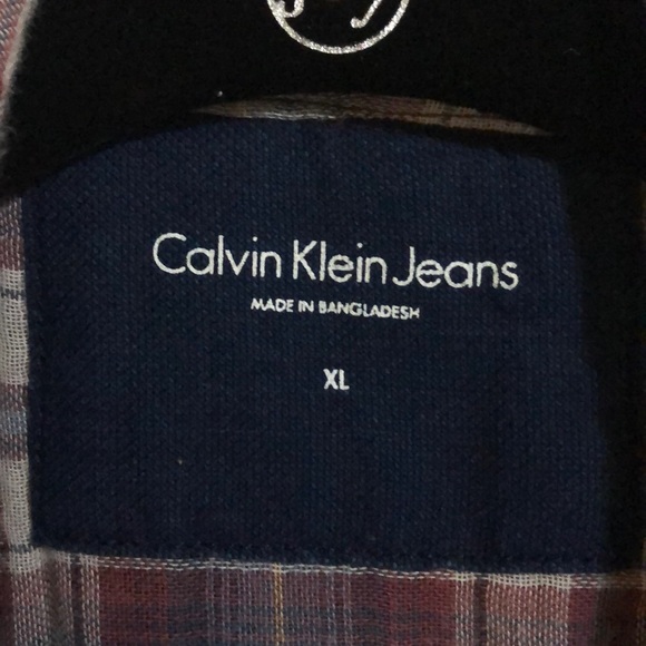 Flannel button up - Picture 3 of 3